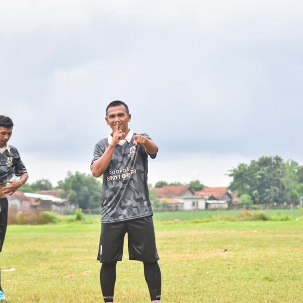 Jak zostać wolontariuszem w Warcie Poznań?